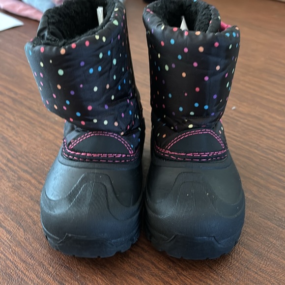 US Sports toddler size 6 winter boots - Picture 3 of 7